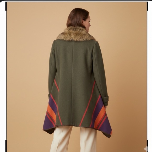 Cartonnier Medium women Wool Fur collar Cape Toggle Coat Olive chevron old money - Picture 14 of 14